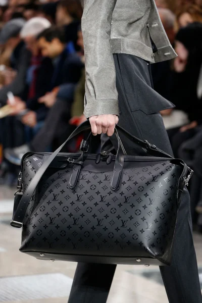 Look 21